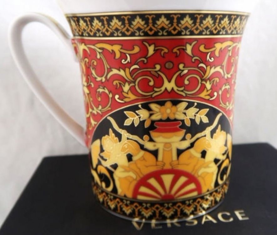 Medusa_Red_mug.JPG